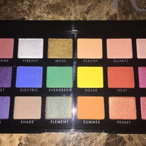 🔥 5/$50 NEW ELF 18 Hit Wonders Colorful Eyeshadow Palette